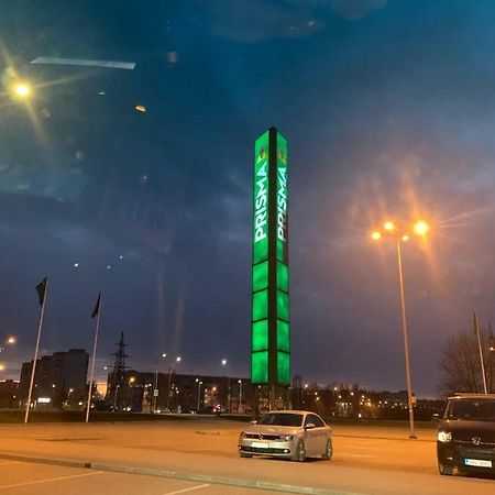 Ореховая Горка Апартаменты С Балконом И Лифтом نارفا المظهر الخارجي الصورة